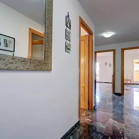 Spacious 2 Bedroom With Sea View! Appartement