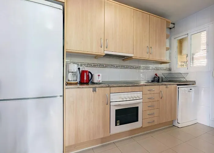 Spacious 2 Bedroom With Sea View! アパート フエンヒロラ