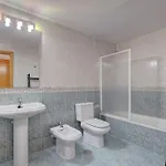 Spacious 2 Bedroom With Sea View! Appartement
