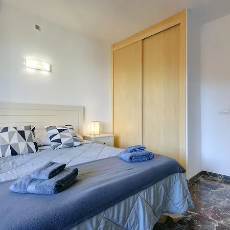 Spacious 2 Bedroom With Sea View! Apartamento Fuengirola