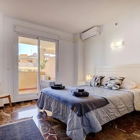 Spacious 2 Bedroom With Sea View! Fuengirola