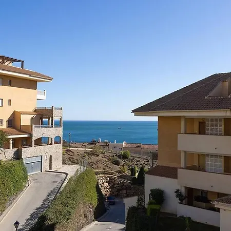 Apartamento Spacious 2 Bedroom With Sea View!