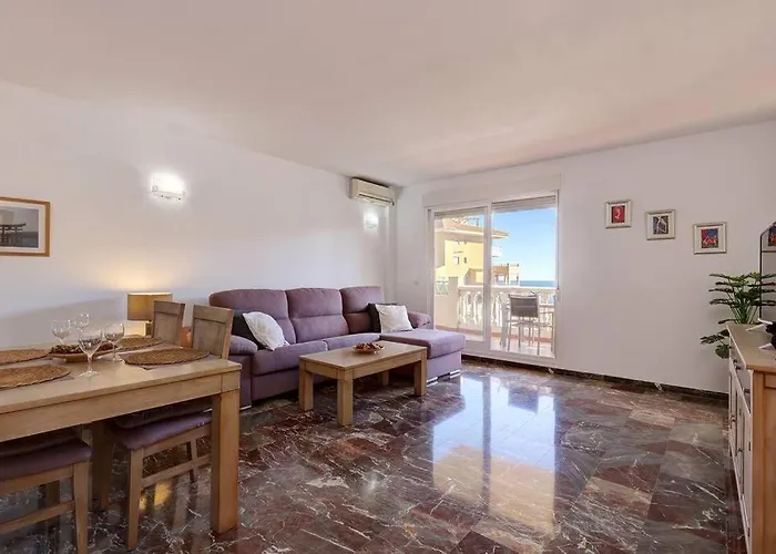 Spacious 2 Bedroom With Sea View! Fuengirola